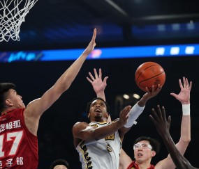 克里夫兰骑士训练开放日，今晨篮板制胜引欢呼，NBA总决赛在即，身体对抗强度拉满的简单介绍-爱游戏平台