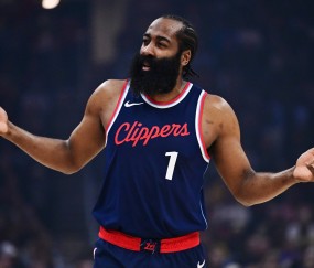 包含今夜里尔备战NBA季后赛，强势反弹细节曝光，引发热议，年轻球员得到机会的词条-爱游戏